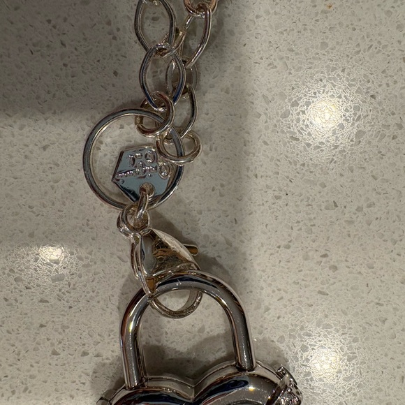 Origami Owl Silver Heart Locket Necklace - Picture 3 of 4